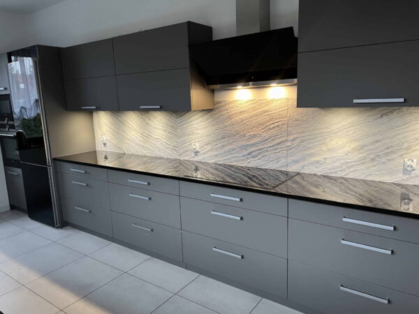 6124 Kamenná dyha Artic Storm 122x280x0,2 cm